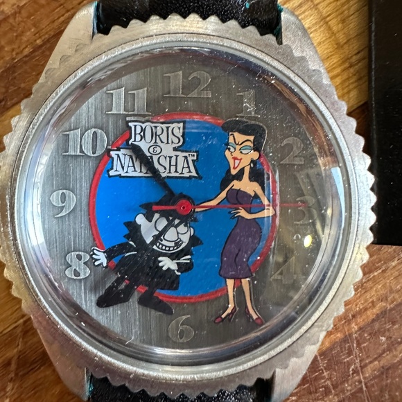 VINTAGE BORIS & NATASHA WATCH BY FOSSIL - Picture 1 of 6